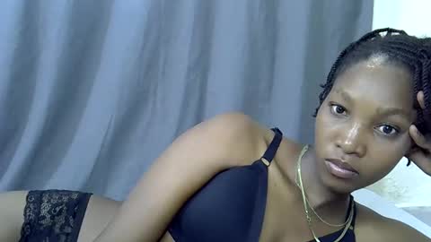 Snapshot of naughtyy4u chatting on 5, 3, 2026 naughtyy4u online show from 5, 3, 2026