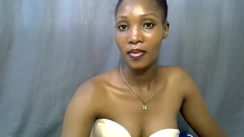 Snapshot of naughtyy4u chatting on 23, 3, 2026 naughtyy4u online show from 23, 3, 2026