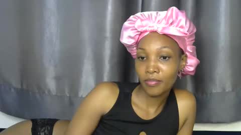 naughtyy4u online show from 13, 5, 2026