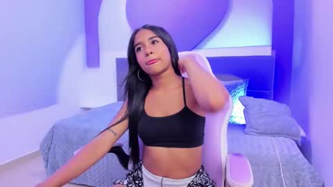 Angela  online show from 6, 10, 2025