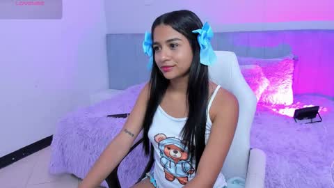 Angela  online show from 16, 10, 2025