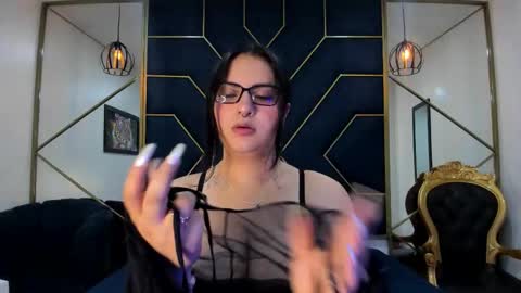 NavannyCattan online show from 7, 1, 2026