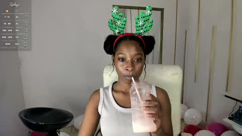 Nayaris 3 online show from 18, 12, 2024