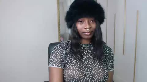 Nayaris 3 online show from 12, 5, 2026