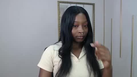 Nayaris 3 online show from 17, 5, 2026