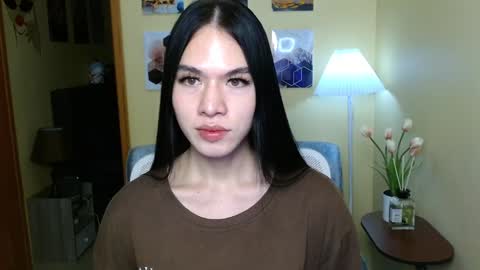 Snapshot of nayika_hollywood chatting on 27, 12, 2024 Nayika Huge online show from 27, 12, 2024