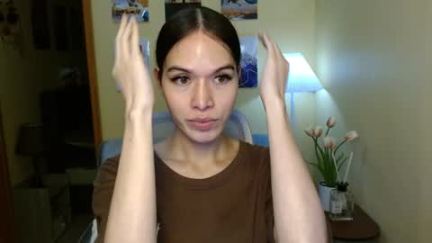 Snapshot of nayika_hollywood chatting on 11, 9, 2025 Nayika Huge online show from 11, 9, 2025