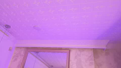 Juli  online show from 1, 3, 2025