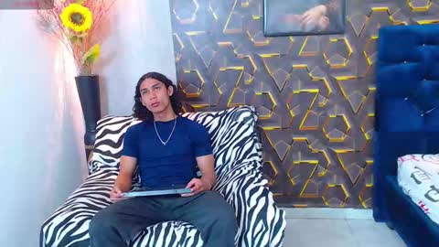 Snapshot of nazper_ chatting on 8, 10, 2025 Nazper online show from 8, 10, 2025