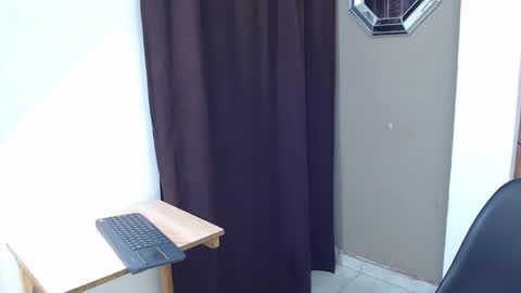 Snapshot of nazper_2 chatting on 12, 4, 2026 NAZPER online show from 12, 4, 2026