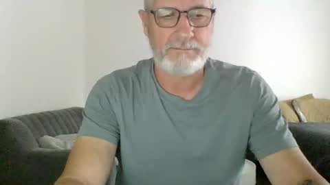 neckdown12 online show from 21, 2, 2026