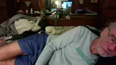 Snapshot of nedddludd chatting on 12, 10, 2025 nedddludd online show from 12, 10, 2025