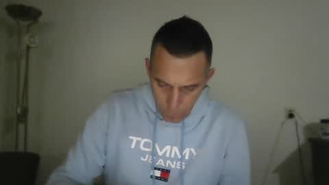 Snapshot of nederland77 chatting on 31, 12, 2024 nederland77 online show from 31, 12, 2024