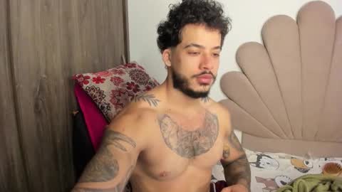 Snapshot of neeii chatting on 15, 2, 2026 Nei turn green online show from 15, 2, 2026