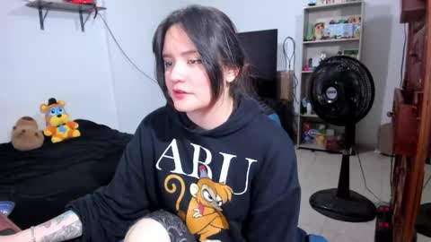 Geek Nicole    im Neeko UwU online show from 10, 5, 2026