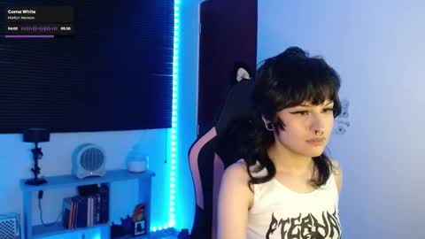 Neena Nyx online show from 14, 12, 2024