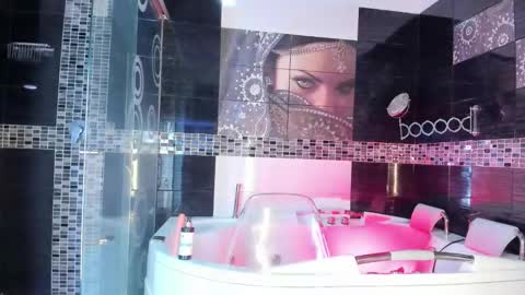 Snapshot of nefera_nox chatting on 27, 9, 2025 nefera_nox online show from 27, 9, 2025