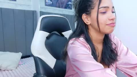 Snapshot of neferbusty chatting on 16, 9, 2025 Neifer online show from 16, 9, 2025