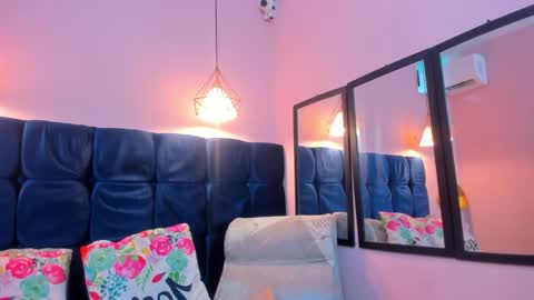 neferet_opal online show from 14, 3, 2026