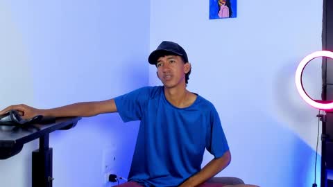 Snapshot of neitan_miller chatting on 23, 5, 2026 neitan online show from 23, 5, 2026