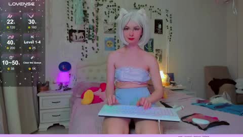 neko_kitsune online show from 7, 12, 2024