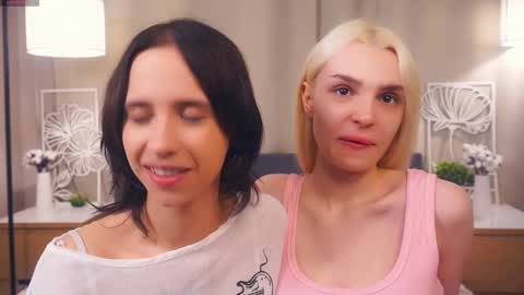 Snapshot of neldabestwick chatting on 3, 3, 2026 Histori online show from 3, 3, 2026