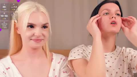 Snapshot of neldabestwick chatting on 7, 4, 2026 Histori online show from 7, 4, 2026