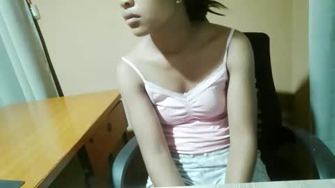 nelia_84 online show from 5, 5, 2026
