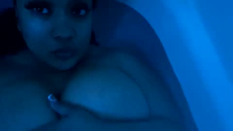 Snapshot of nelixo444 chatting on 12, 2, 2025 nelixo444 online show from 12, 2, 2025