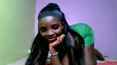 Snapshot of nelly_ebony5 chatting on 14, 6, 2026 nelly_ebony5 online show from 14, 6, 2026