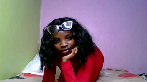 Snapshot of nelly_ebony5 chatting on 29, 6, 2026 nelly_ebony5 online show from 29, 6, 2026