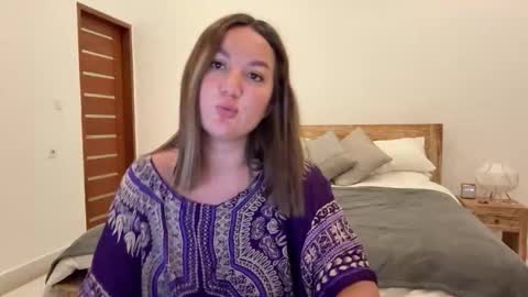 Snapshot of nellyfischer chatting on 22, 9, 2025 Nelly online show from 22, 9, 2025