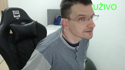 Snapshot of nenadtv14 chatting on 17, 1, 2025 Nenadtv online show from 17, 1, 2025