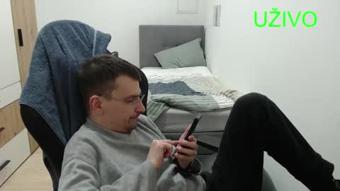 Snapshot of nenadtv14 chatting on 19, 1, 2025 Nenadtv online show from 19, 1, 2025