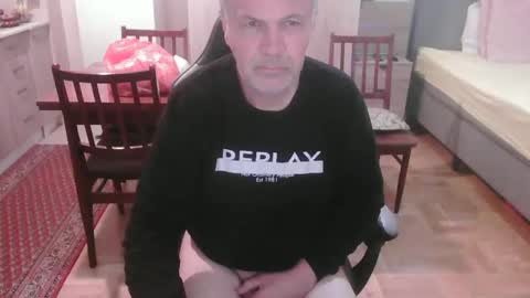 Snapshot of neno89654 chatting on 3, 5, 2026 neno89654 online show from 3, 5, 2026