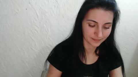 Nensy online show from 10, 12, 2024