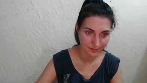Nensy online show from 14, 12, 2024