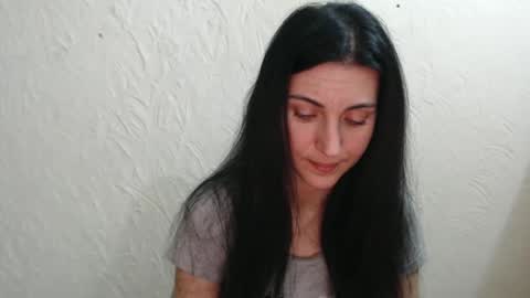 Nensy online show from 20, 12, 2024