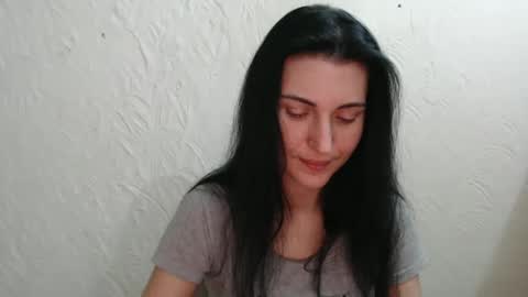 Nensy online show from 18, 1, 2025