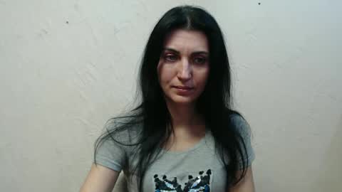 Nensy online show from 22, 1, 2025