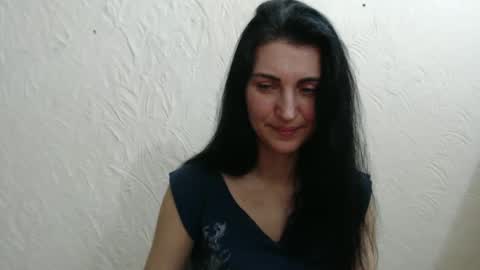 Nensy online show from 25, 1, 2025