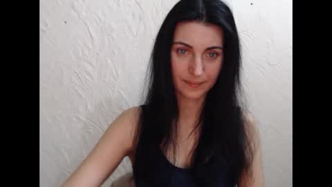 Nensy online show from 8, 2, 2025