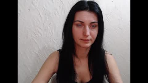Nensy online show from 8, 2, 2025