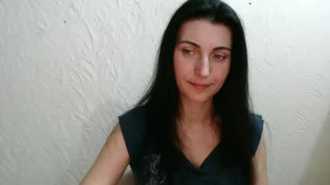 Nensy online show from 15, 2, 2025