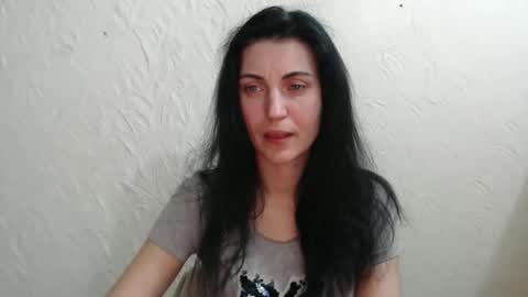 Nensy online show from 22, 2, 2025