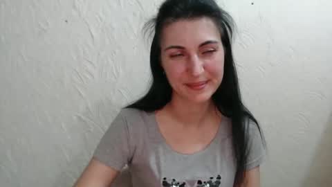 Nensy online show from 6, 3, 2025