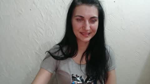 Nensy online show from 8, 3, 2025