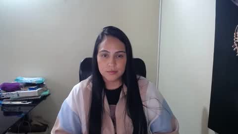 kelly lopez online show from 6, 2, 2025