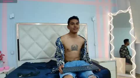 neo_tay online show from 4, 2, 2026