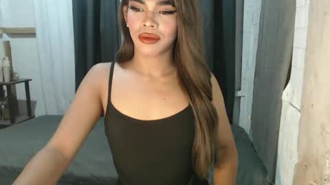 neomi online show from 8, 10, 2025